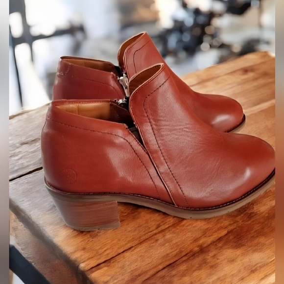 Xena Workwear Women's Gravity Work Shoes Steel Toe Sz 9.5 Cognac Brown - Picture 1 of 15